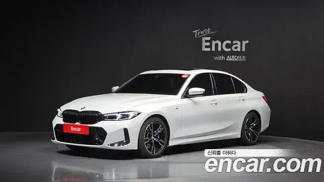 BMW 3-Series 320i M Sport 2025