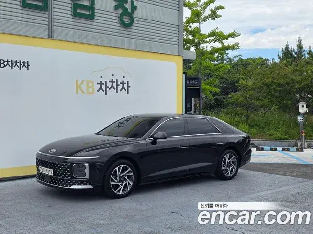 Hyundai Grandeur Premium 2023