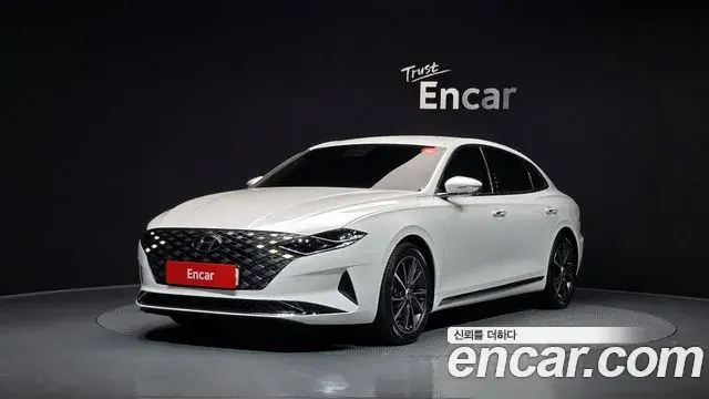 Hyundai Grandeur 2.5 Le Blanc 2022