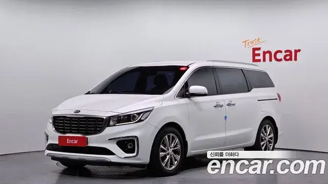 Kia Carnival 9-Seater Prstige 2019