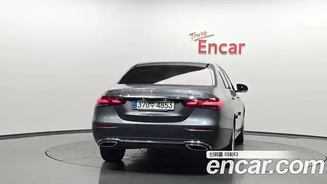 Mercedes-Benz E-Class E250 Exclusive 2021 — фото 4