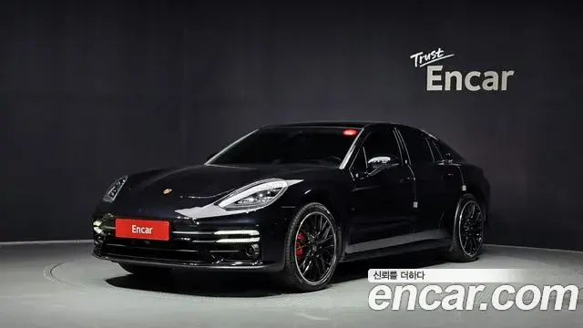 Porsche Panamera 4.0 GTS 2023