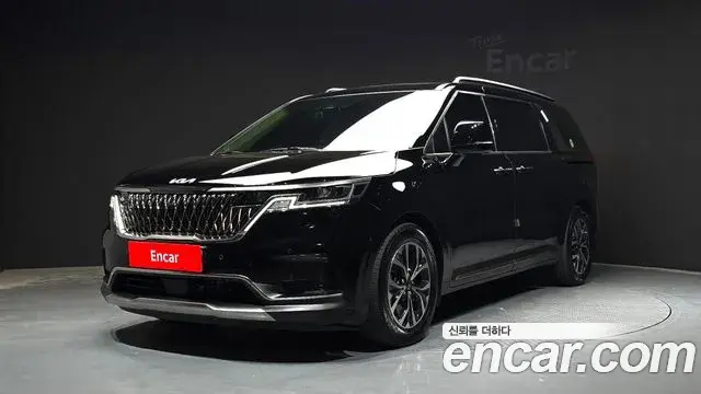 Kia Carnival Gasoline 11-Seater Signature 2023