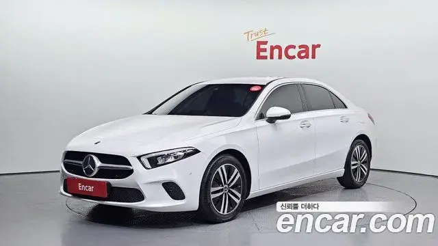 Mercedes-Benz A-Class A220 Sedan 2022