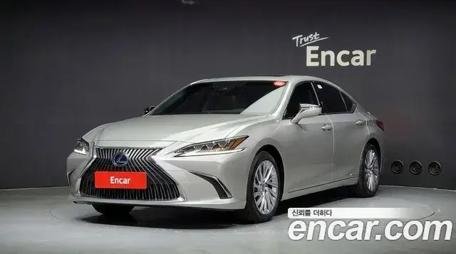 Lexus ES Executive 2019