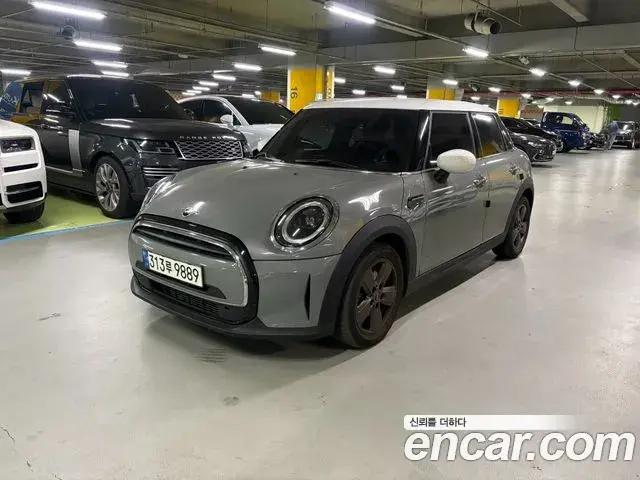 Mini Cooper Classic Third Generation 2021