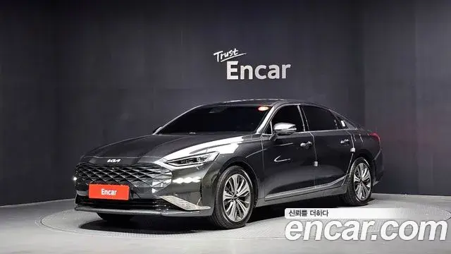 Kia K8 Noblesse 2022