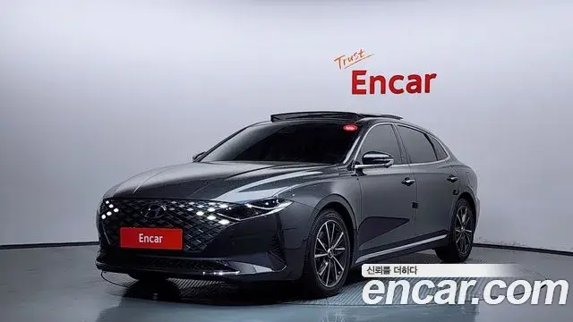 Hyundai Grandeur 2.5 Le Blanc 2021