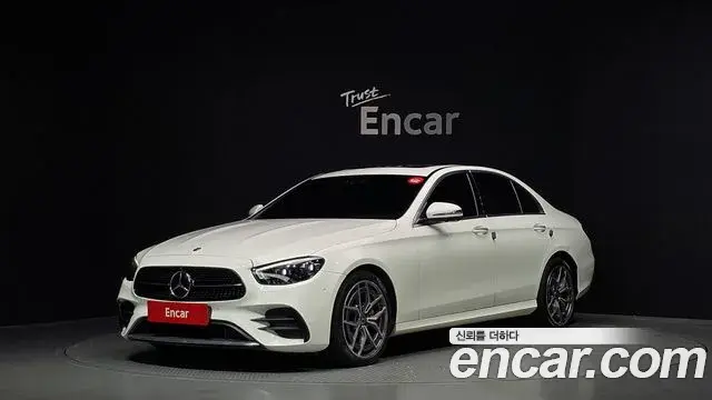 Mercedes-Benz E-Class E220d 4MATIC AMG Line 2020