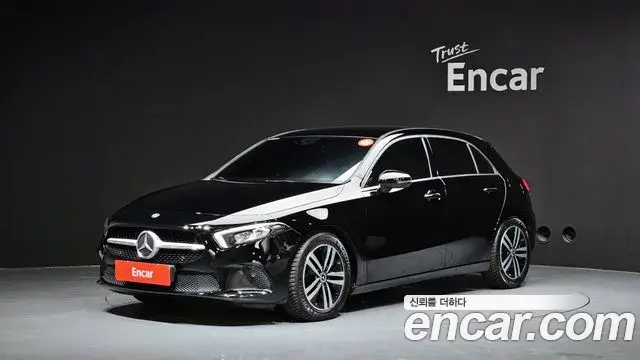 Mercedes-Benz A-Class A220 Hatchback 2021