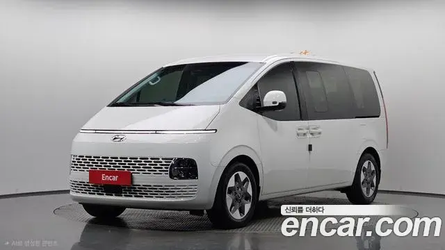 Hyundai Staria Tourer 9-Seater Modern 2022