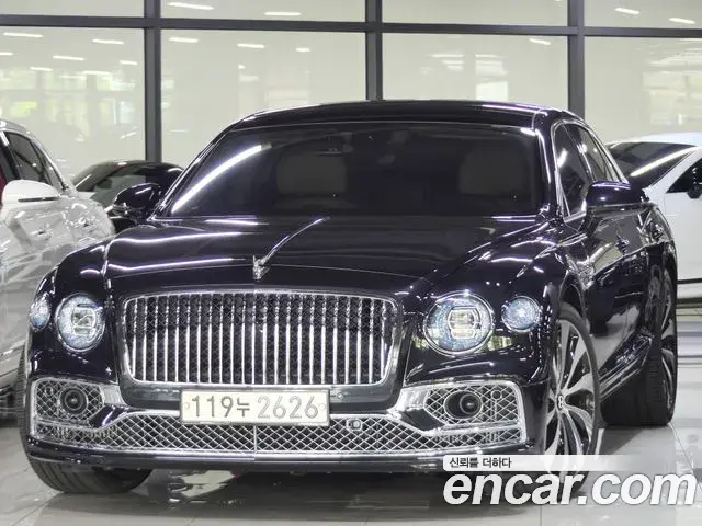 Bentley Flying Spur 4.0 Azure 2023