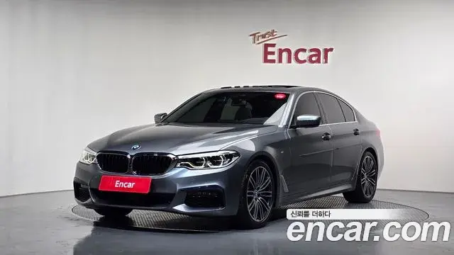 BMW 5-Series 530i M Sport Package Plus 2019