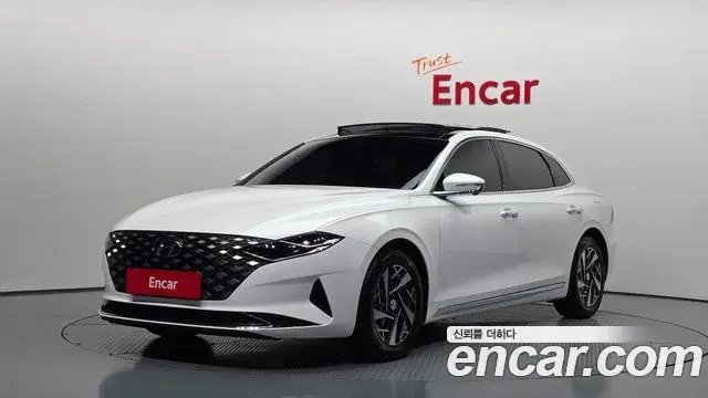Hyundai Grandeur Exclusive 2022