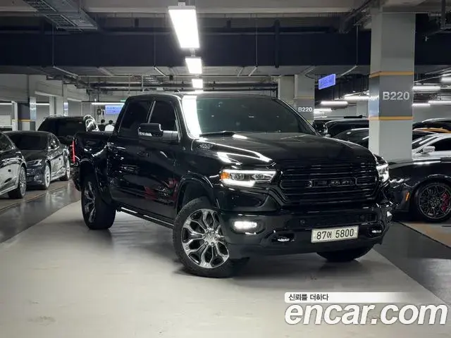 Dodge Ram Pick Up 5.7 2020