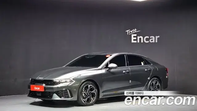 Kia K5 2.0 Prestige 2025