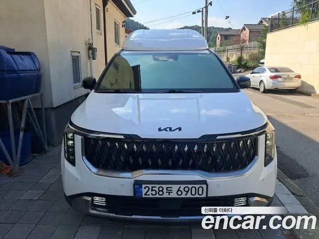 Kia Carnival HEV 7-Seater Hi Limousine Signature 2024