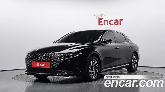Hyundai Grandeur Le Blanc 2022