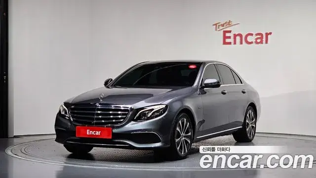 Mercedes-Benz E-Class E300e Exclusive 2019