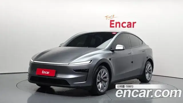 Tesla Model Y Long Range Launch Edition AWD 2025