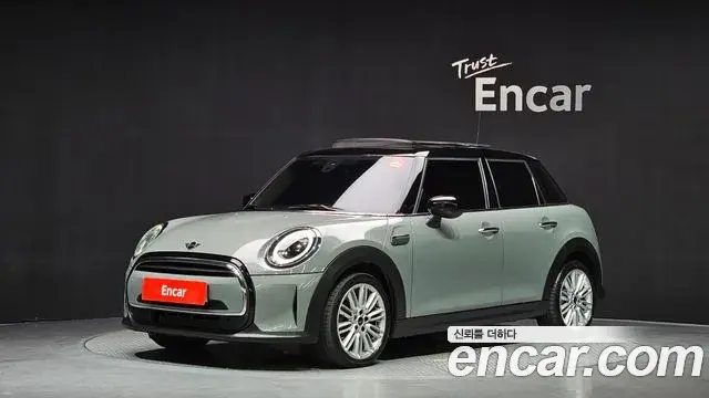 Mini Cooper 5-Door Classic Plus 3rd 2022