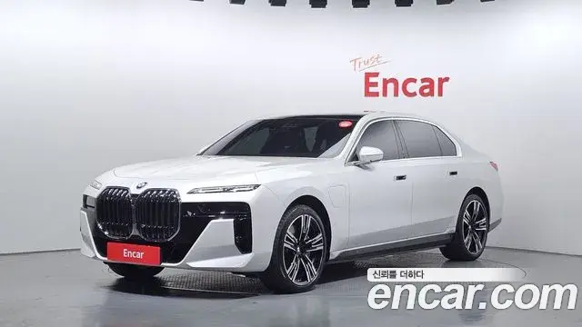 BMW 7-Series 750e xDrive M Sport 2025