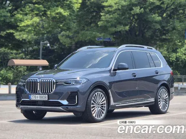 BMW X7 xDrive 40i Design Pure Excellence 6-Seater 2021