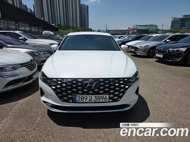 Hyundai Grandeur 2.5 Le Blanc 2022