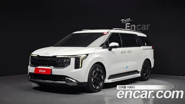 Kia Carnival Diesel 7-Seater Signature 2024