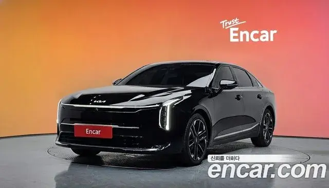 Kia K8 Signature 2025
