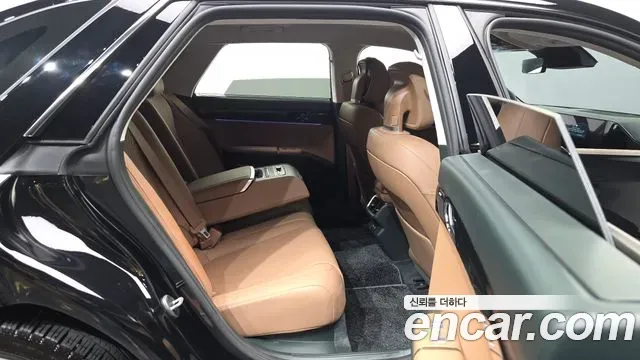 Hyundai Grandeur 3.5 Gasoline 2WD Calligraphy 2023 — фото 12