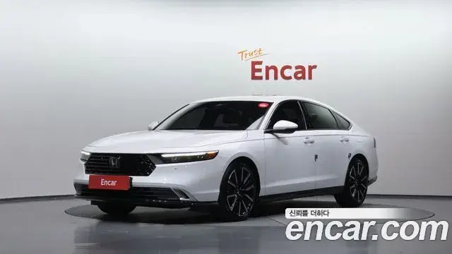 Honda Accord 2.0 Hybrid Touring 2024