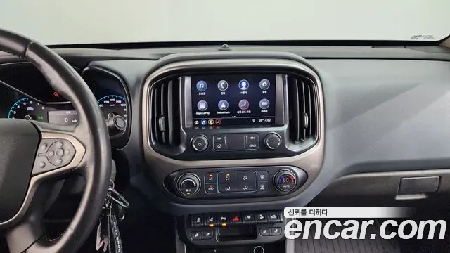 Chevrolet Colorado 3.6 Z71-X 4WD 2021 — фото 13