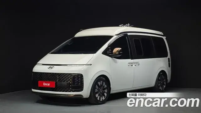 Hyundai Staria 4WD Camper Prestige Camper 4Seater 2023