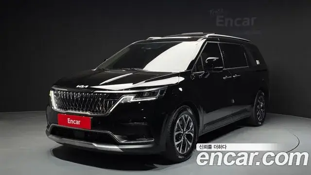 Kia Carnival Gasoline 11-Seater Signature 2023