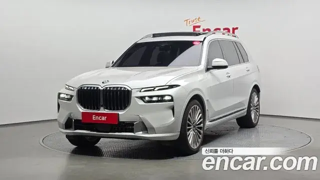BMW X7 xDrive 40i Design Pure Excellence 6-Seater 2023