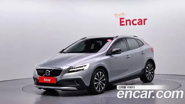 Volvo V40 D3 2019
