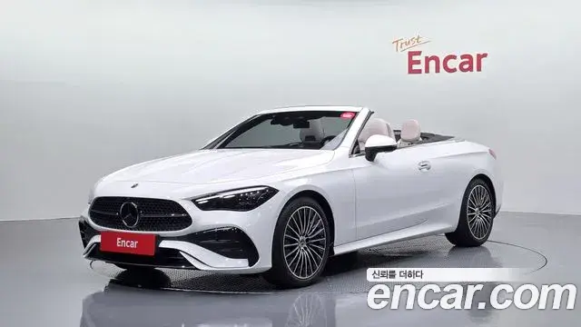 Mercedes-Benz CLE-Class CLE200 Cabriolet 2025