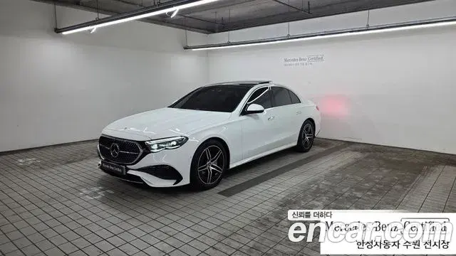 Mercedes-Benz E-Class E300 4MATIC AMG Line 2025