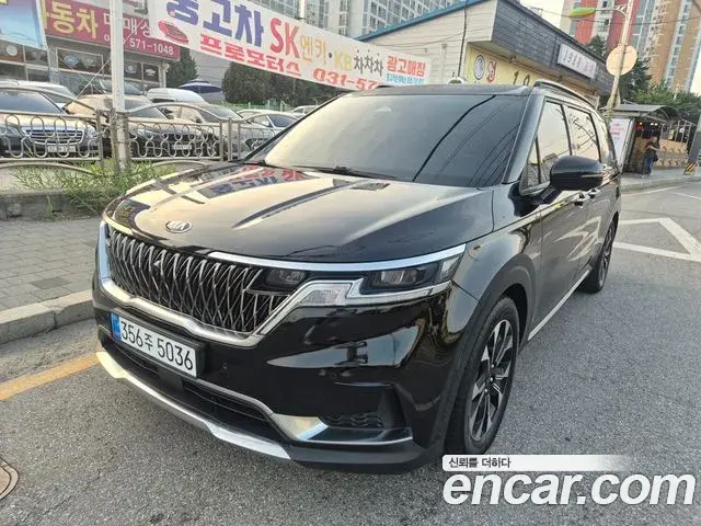 Kia Carnival Gasoline 7-Seater Signature 2021
