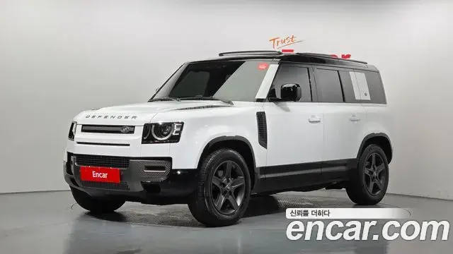Land Rover Defender 110 P300 X-Dynamic SE 2024