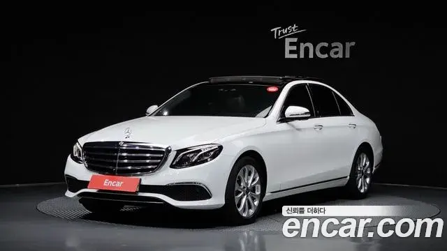Mercedes-Benz E-Class E300 Exclusive 2019