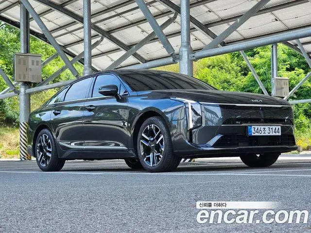 Kia K8 Noblesse 2025