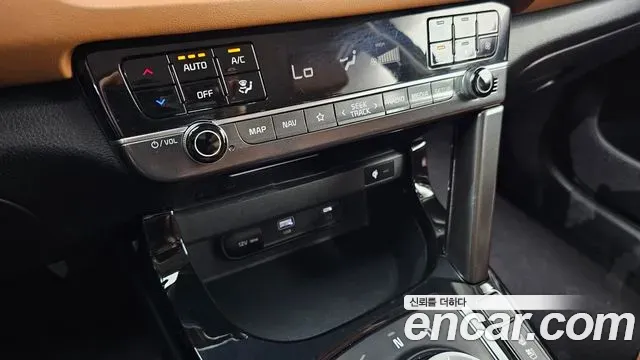 Kia Seltos Gasoline 2.0 2WD Signature 2022 — фото 32