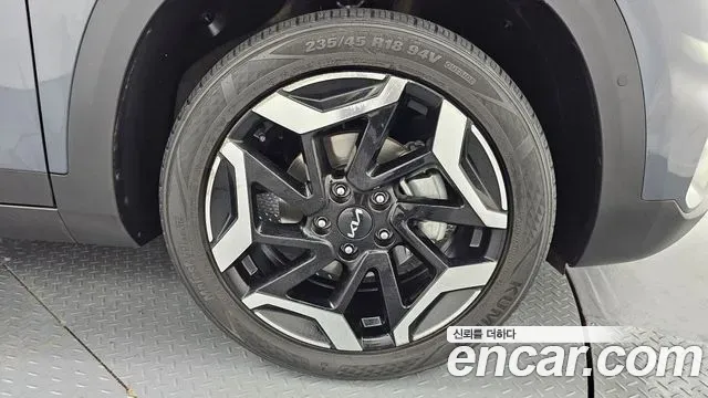 Kia Seltos Gasoline 2.0 2WD Signature 2022 — фото 21