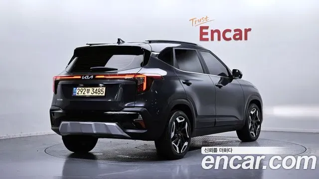 Kia Seltos Gasoline 2.0 2WD Signature 2022 — фото 2