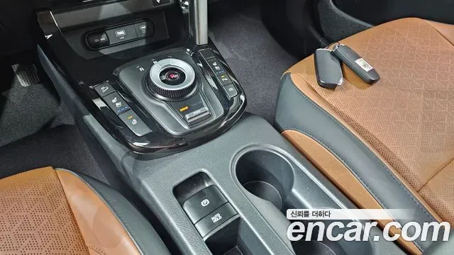 Kia Seltos Gasoline 2.0 2WD Signature 2022 — фото 9