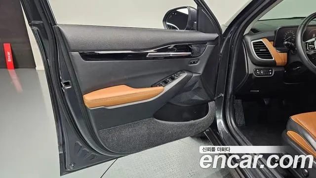 Kia Seltos Gasoline 2.0 2WD Signature 2022 — фото 24