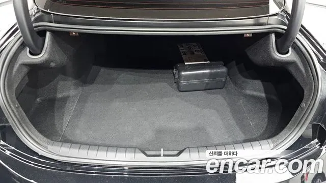 Hyundai Sonata 2.0 Premium 2024 — фото 15