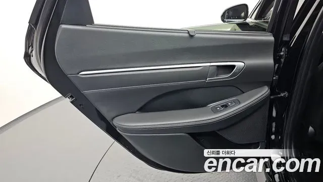 Hyundai Sonata 2.0 Premium 2024 — фото 25